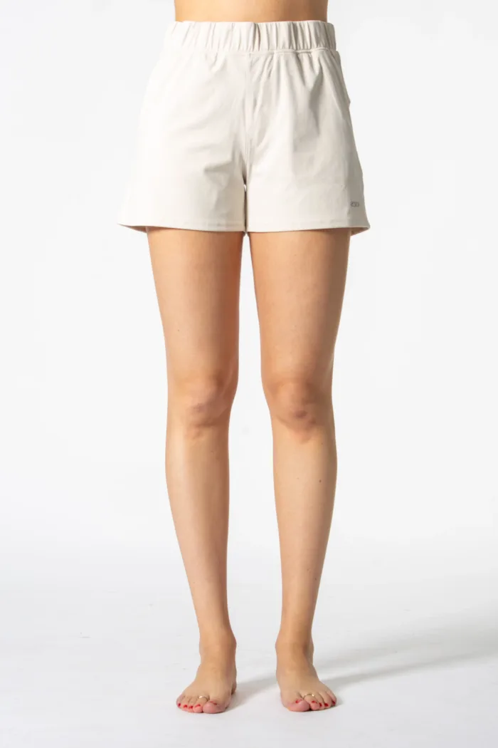 Short Calm Creme - Image 2